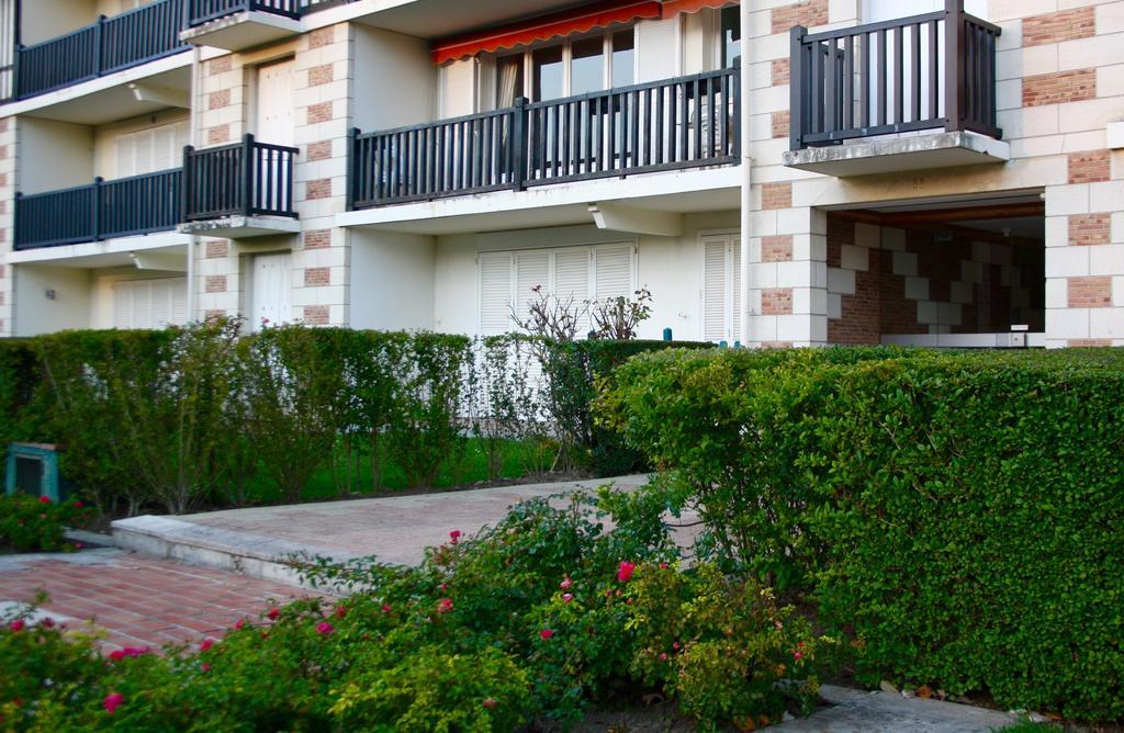 Appartement Le Clos de Sablier Tourgéville Habitación foto